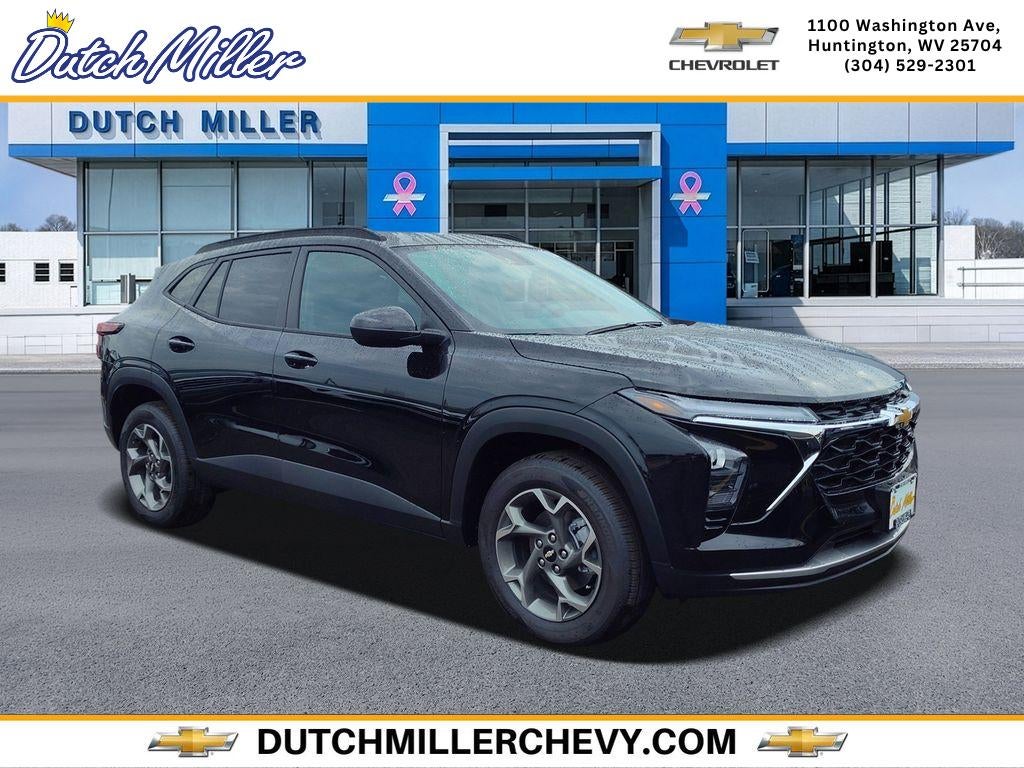 2026 Chevrolet Trax LT in Mosaic Black Metallic — front three-quarter view
